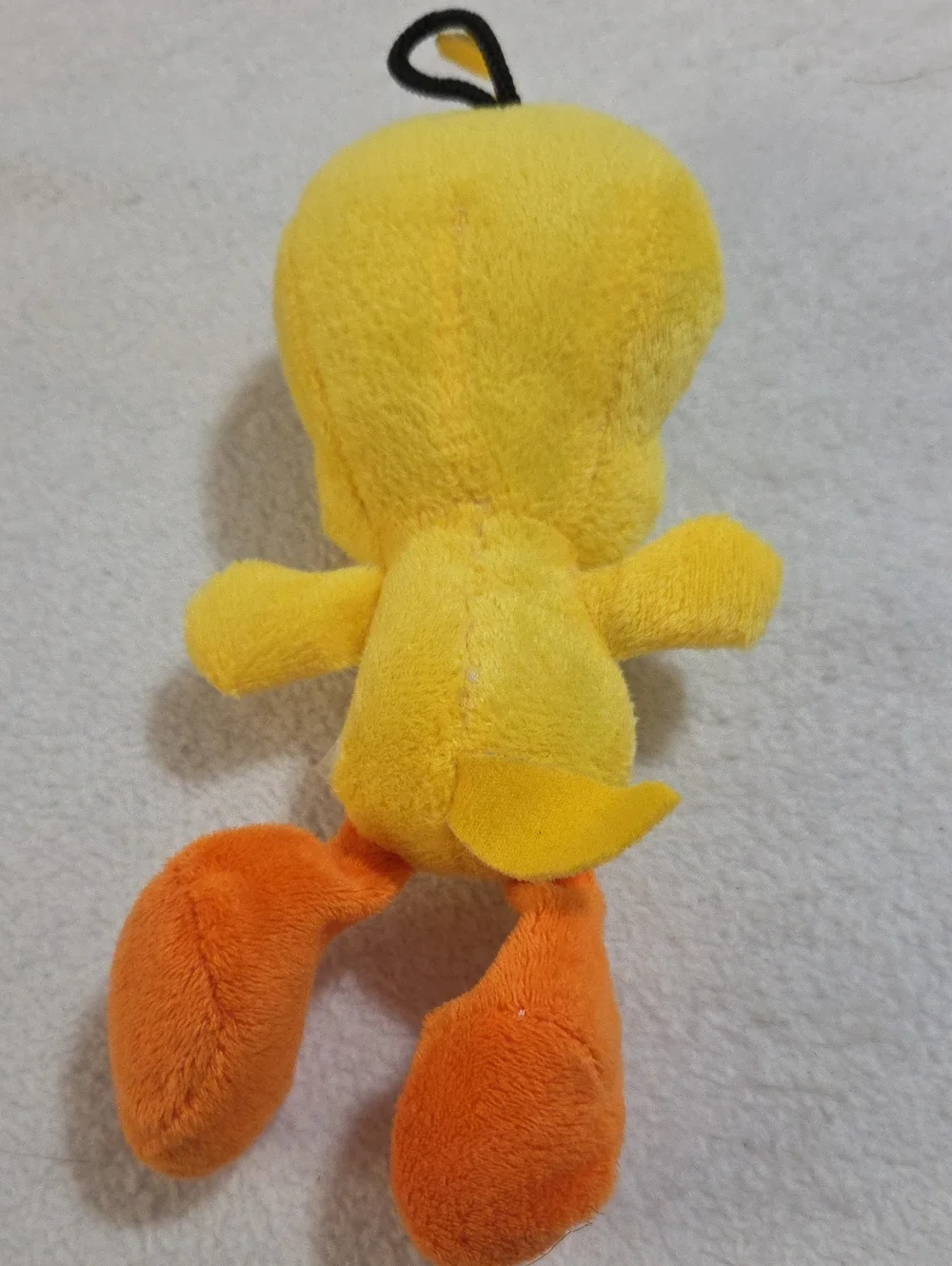 NWOT LOONEY TUNES 8 IN TWEETY BITD STUFFED PLUSH TOY